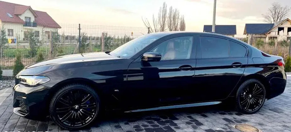 bmw BMW Seria 5 cena 264450 przebieg: 143000, rok produkcji 2021 z Zawidów